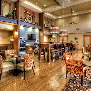 Hampton Inn & Suites Kalamazoo-Oshtemo